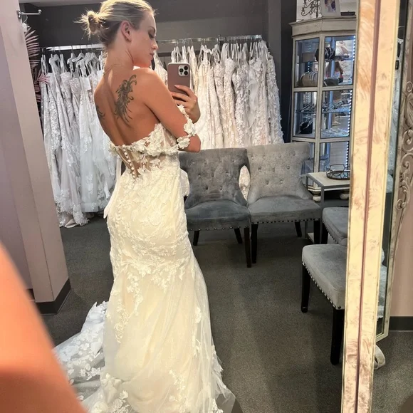 ENZOANI Summer 2023 Bridal Gown size 2 - Picture 9 of 10